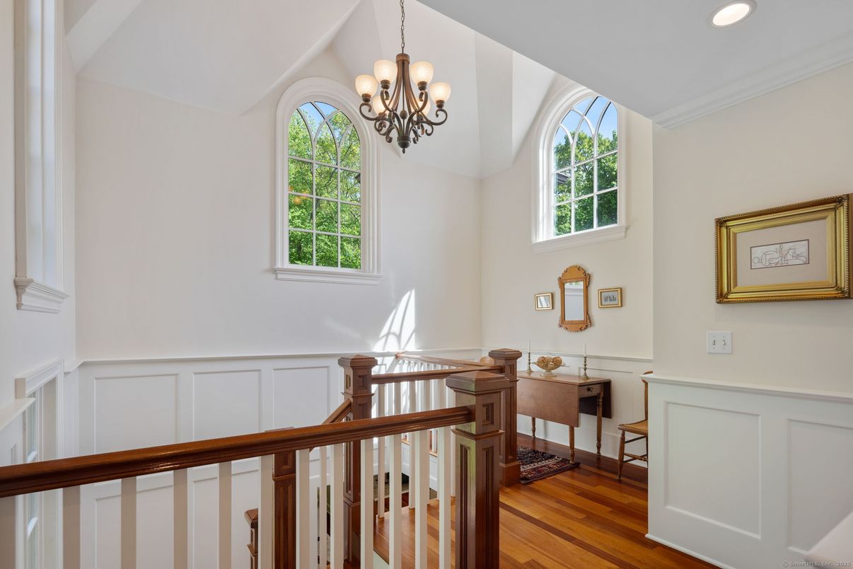 Chandelier, Home Office, Interior, Recessed Lighting, Wood Texture Flooring