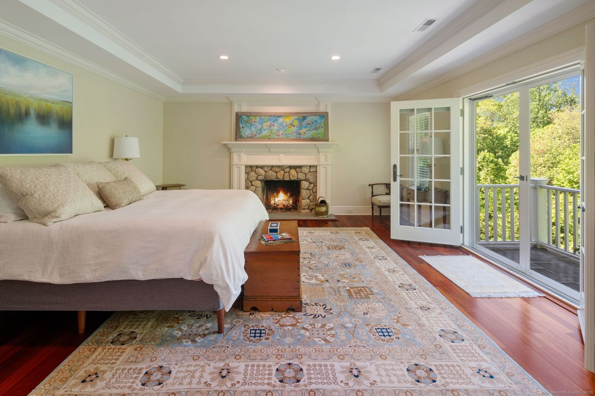 Bedroom, Fireplace, Interior, Recessed Lighting, Wood Texture Flooring