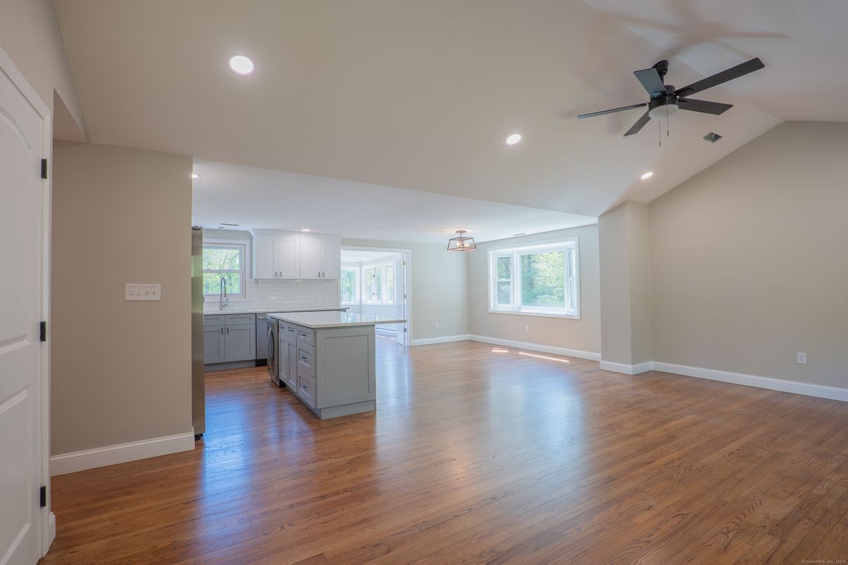 Empty room, Interior, Kitchen, Recessed Lighting, Wood Texture Flooring