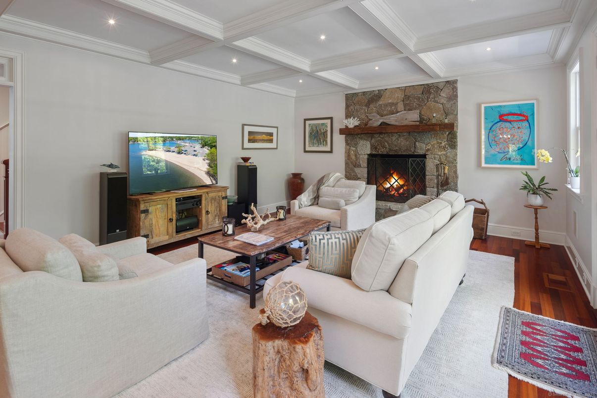 Fireplace, Interior, Living room, Recessed Lighting, Wood Texture Flooring