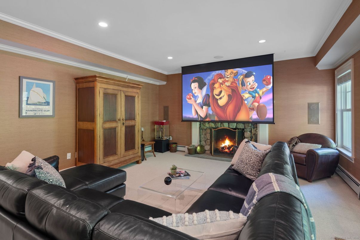 Fireplace, Interior, Living room, Recessed Lighting
