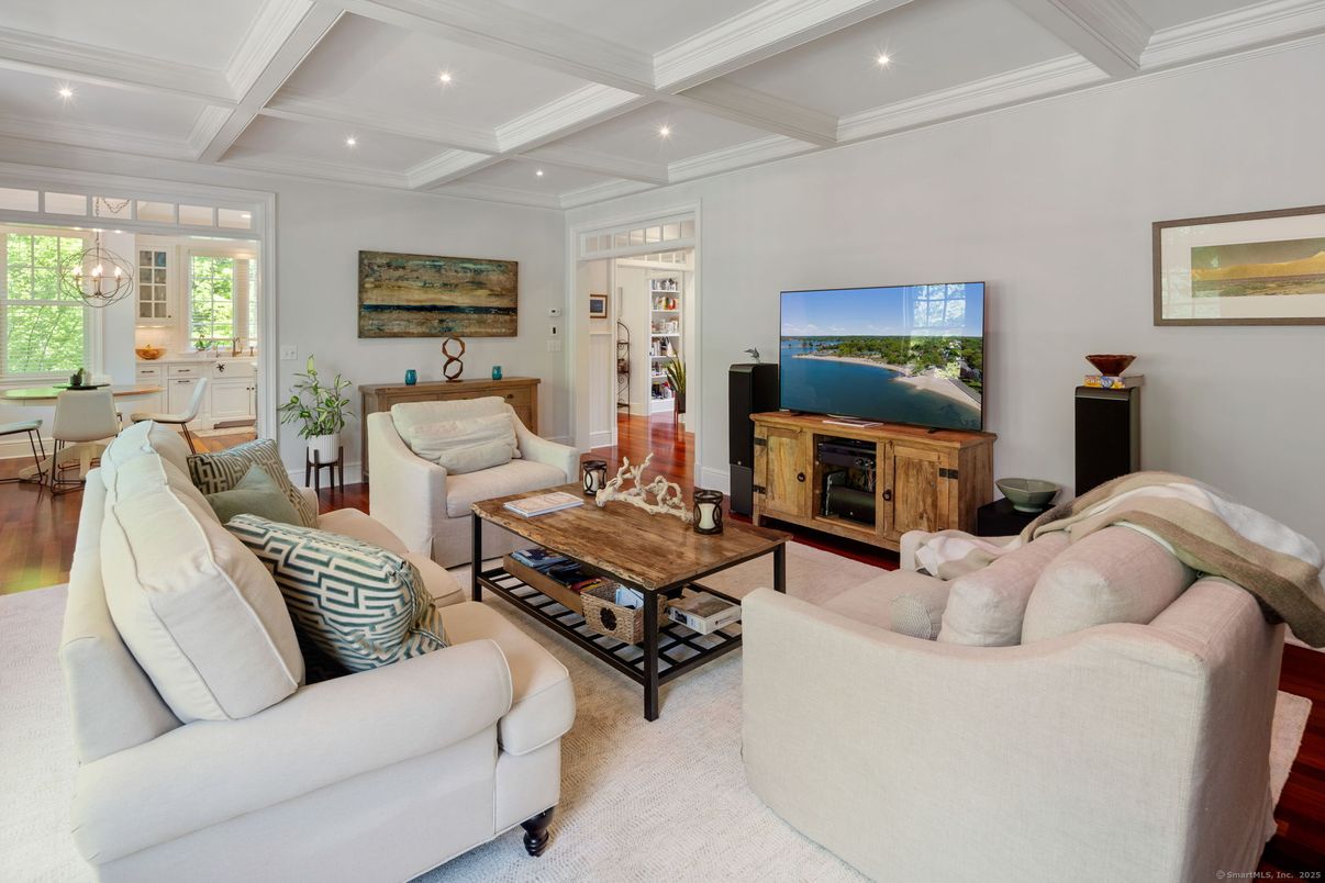 Dining room, Fireplace, Interior, Living room, Pendant Lights, Recessed Lighting, Wood Texture Flooring