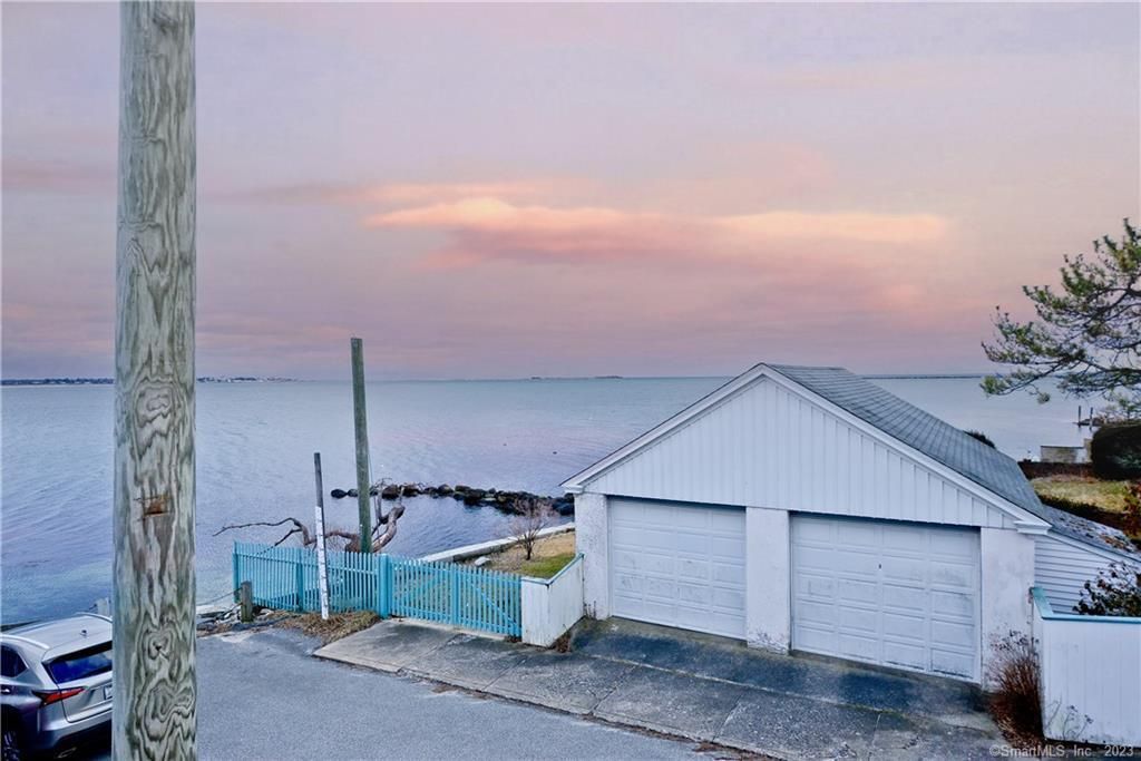 Detached Garage, Exterior, Water