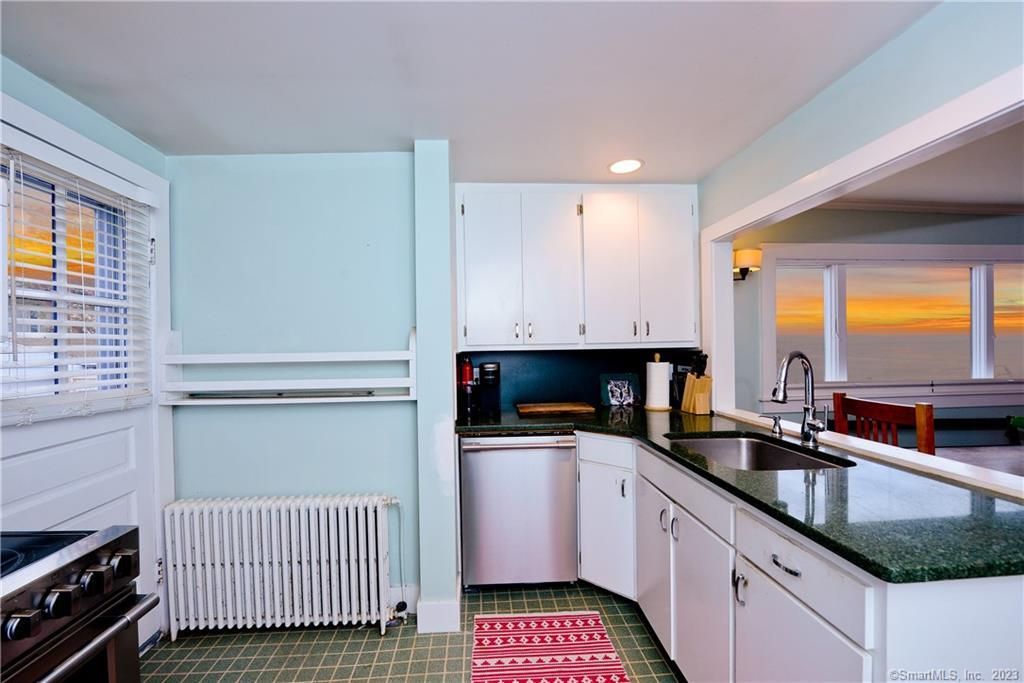 Interior, Kitchen, Recessed Lighting, Water