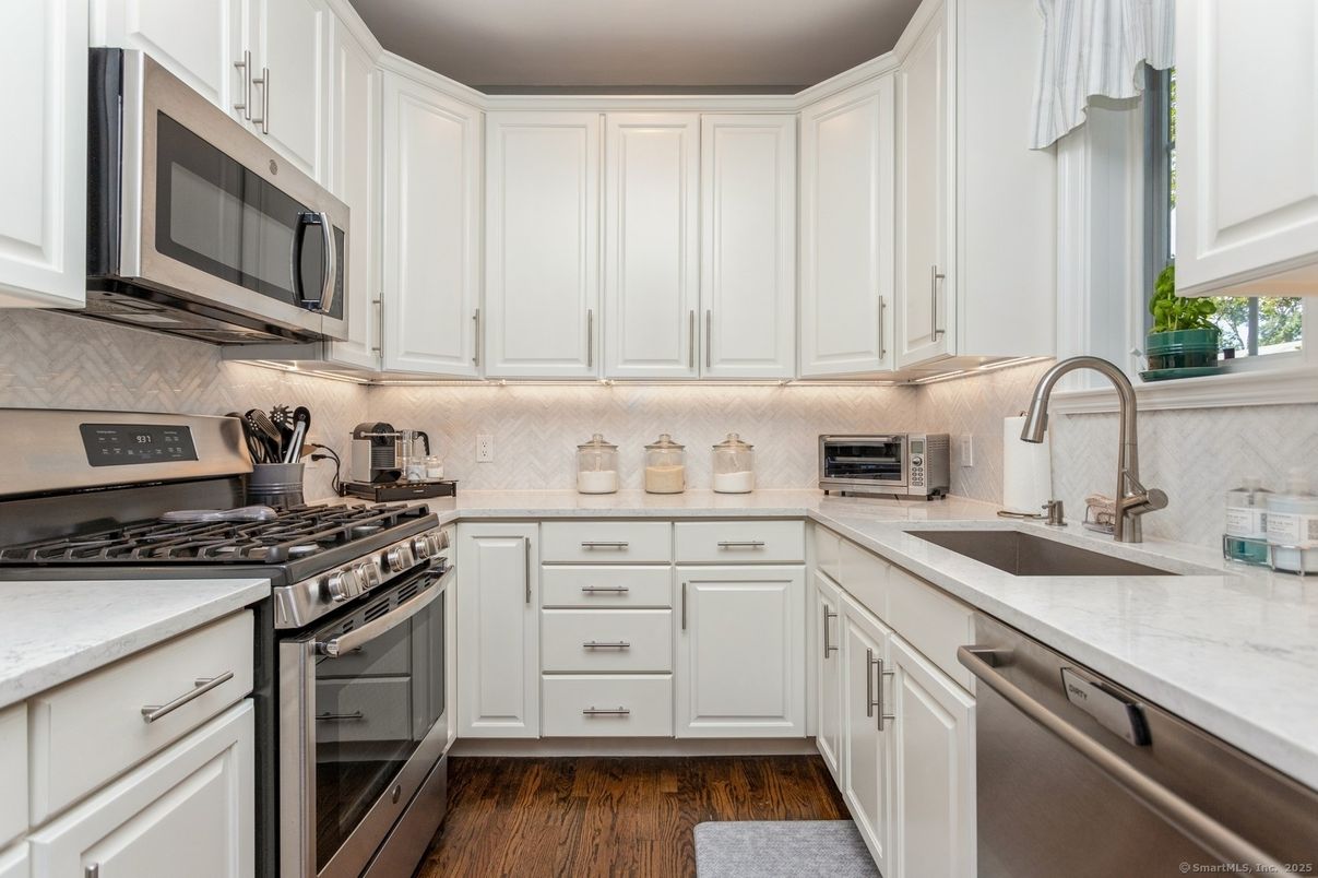 Interior, Kitchen, Stainless Steel Appliances, Wood Texture Flooring