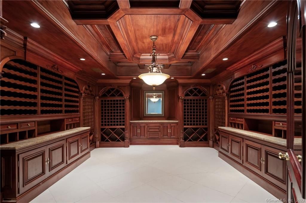 Interior, Pendant Lights, Recessed Lighting, Wine Storage, Wooden Ceilings