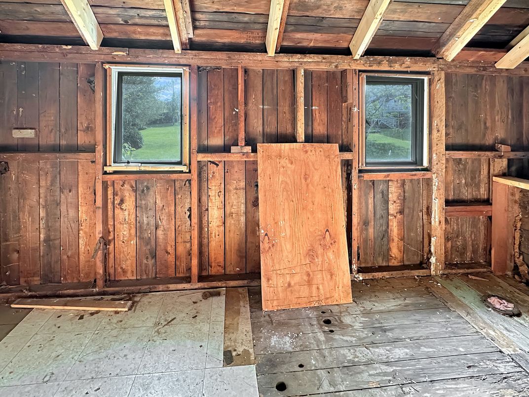 Empty room, Interior, Wooden Beams, Wooden Ceilings, Wooden Walls