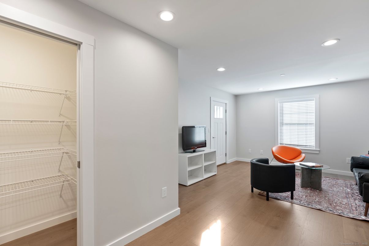 Interior, Recessed Lighting, Wood Texture Flooring