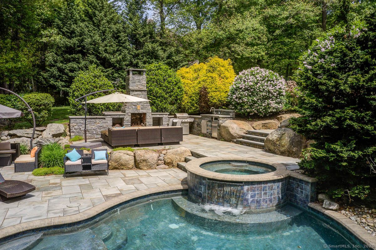 Exterior, Fireplace, Pool