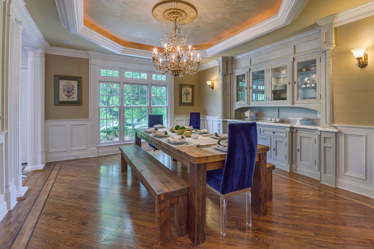Chandelier, Dining room, Interior, Wood Texture Flooring