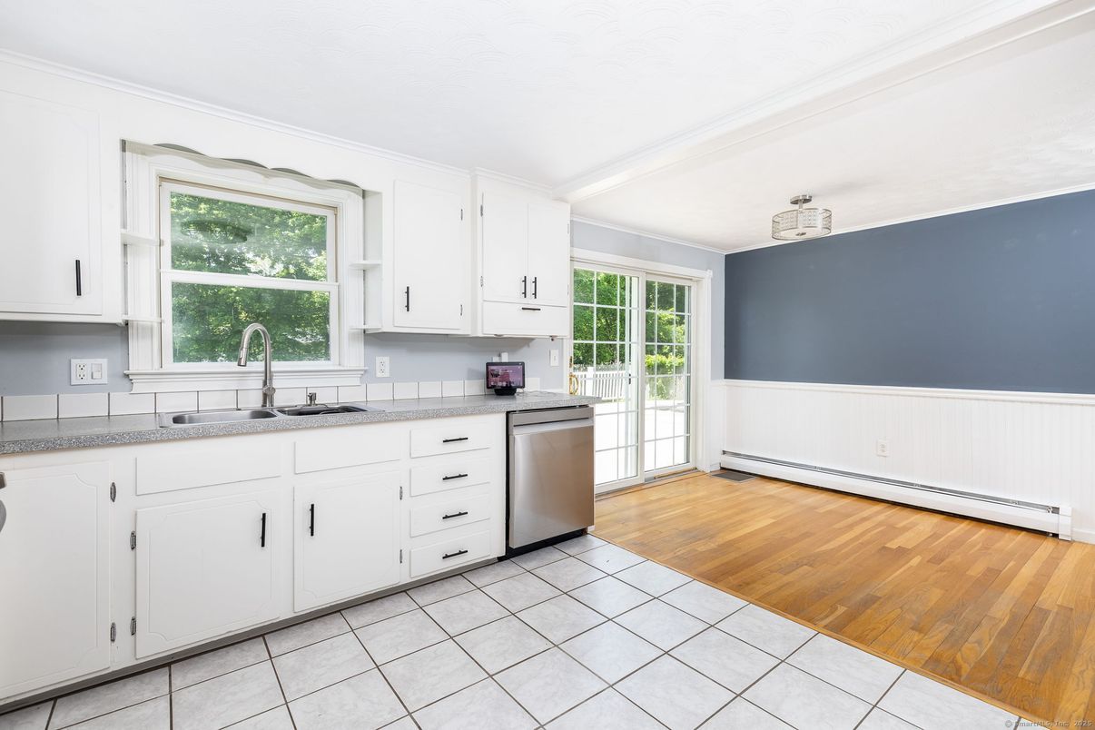 Interior, Kitchen, Wood Texture Flooring
