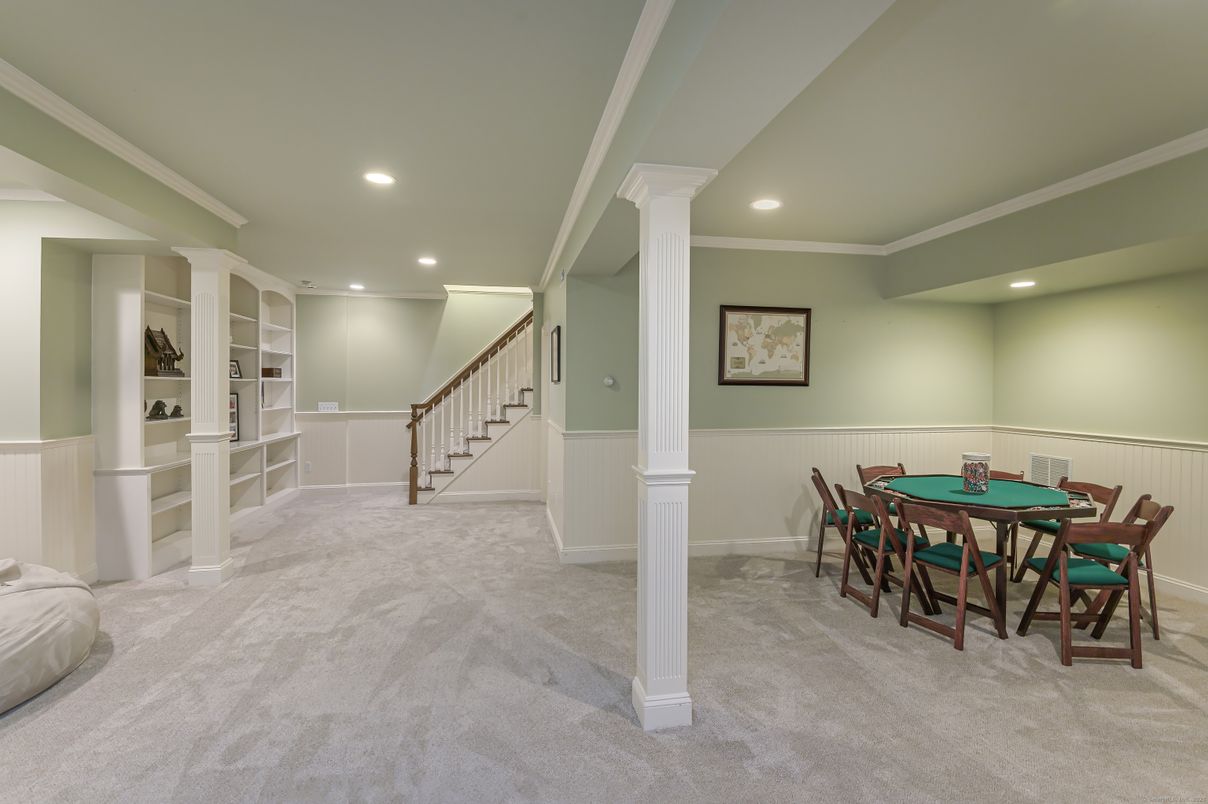 Dining room, Game Room, Interior, Recessed Lighting