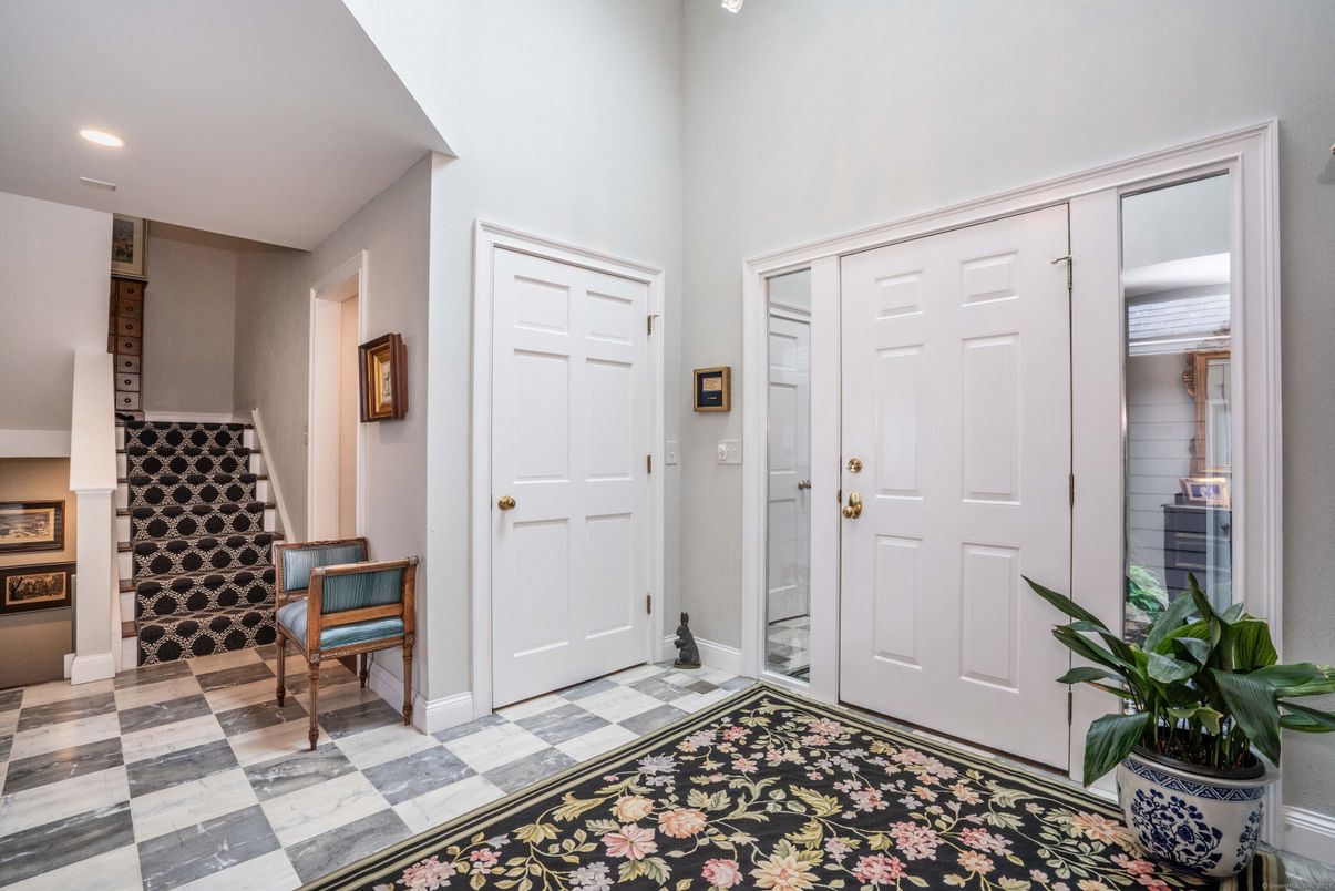 Interior, Recessed Lighting