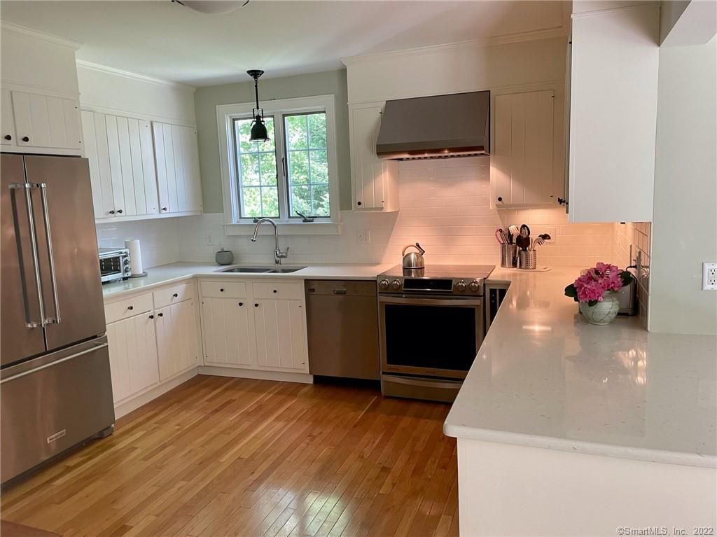 Interior, Kitchen, Pendant Lights, Stainless Steel Appliances, Wood Texture Flooring
