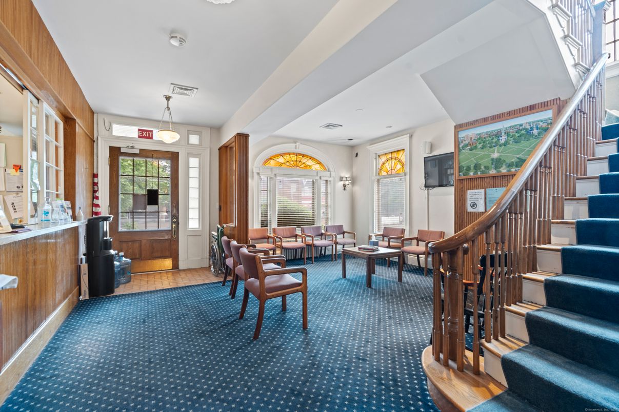 Dining room, Interior, Living room, Pendant Lights, Recessed Lighting