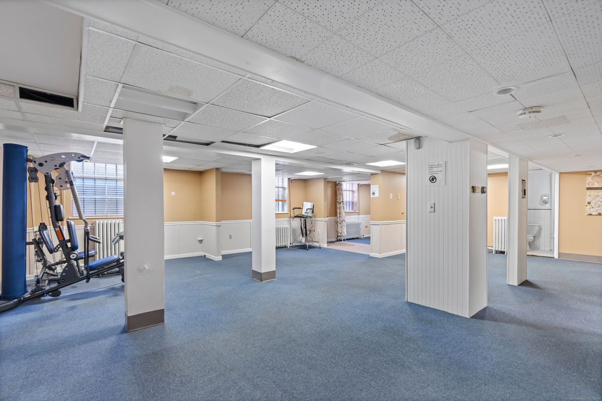 Fitness Equipment, Interior, Recessed Lighting