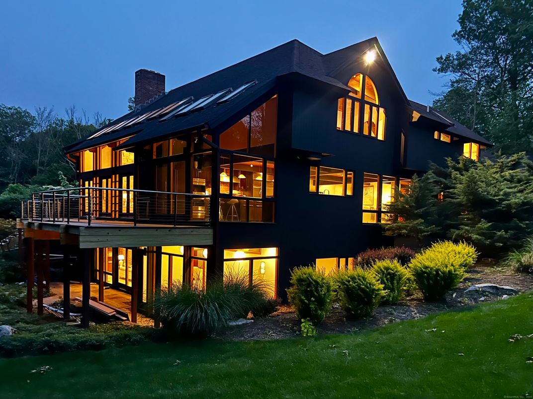 Exterior, Facade, Solar Panels, Modern