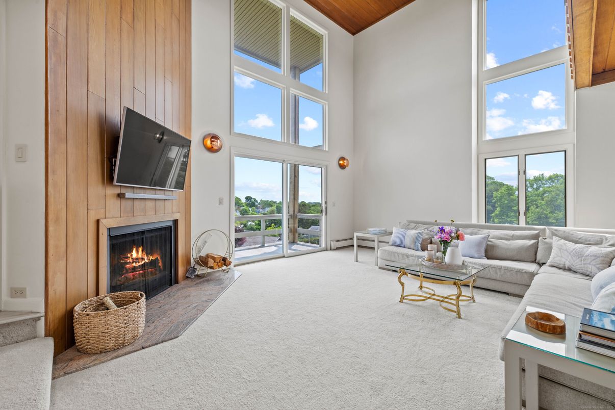 Fireplace, Interior, Living room