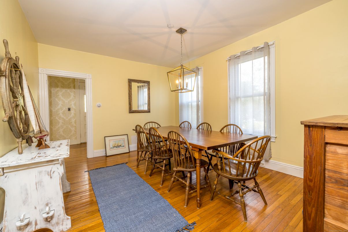 Chandelier, Dining room, Interior, Pendant Lights, Wood Texture Flooring