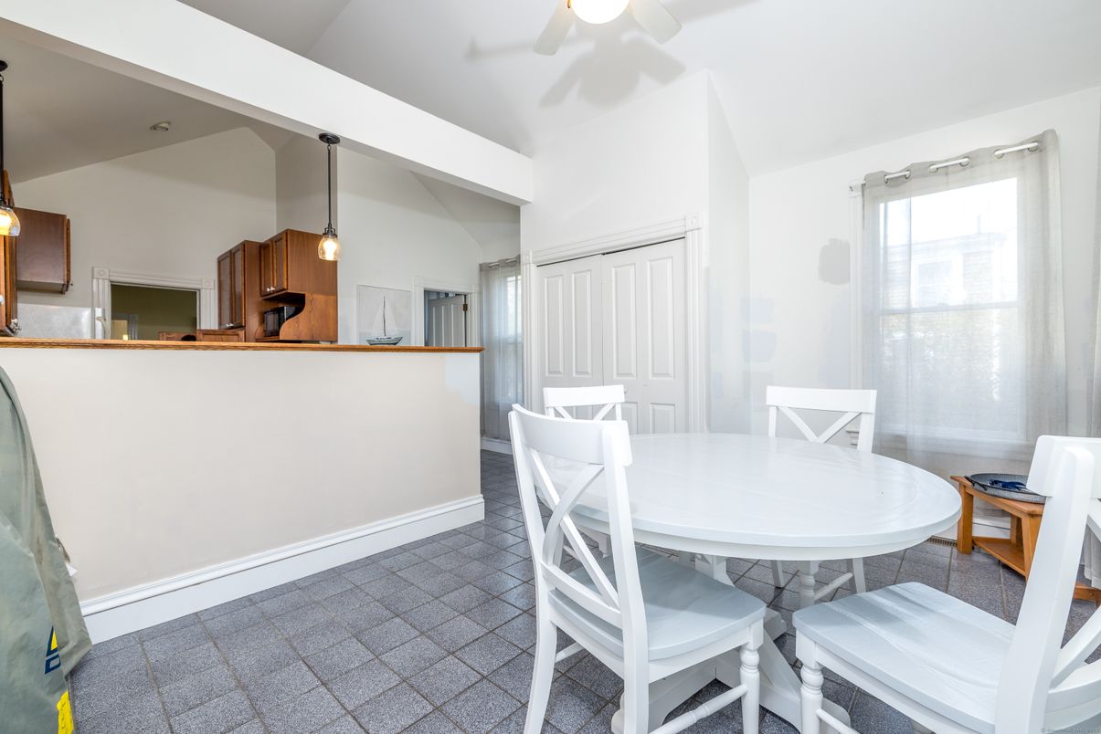 Dining room, Interior, Pendant Lights