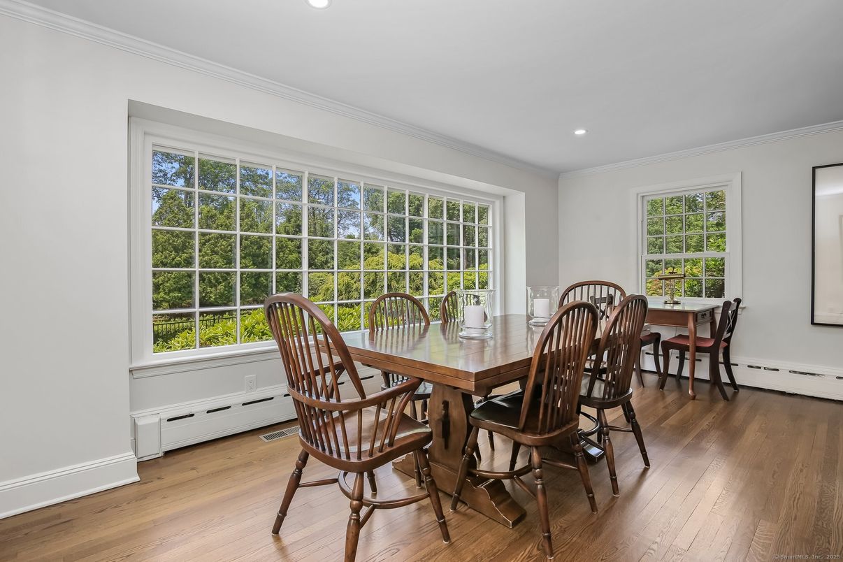 Dining room, Interior, Recessed Lighting, Wood Texture Flooring