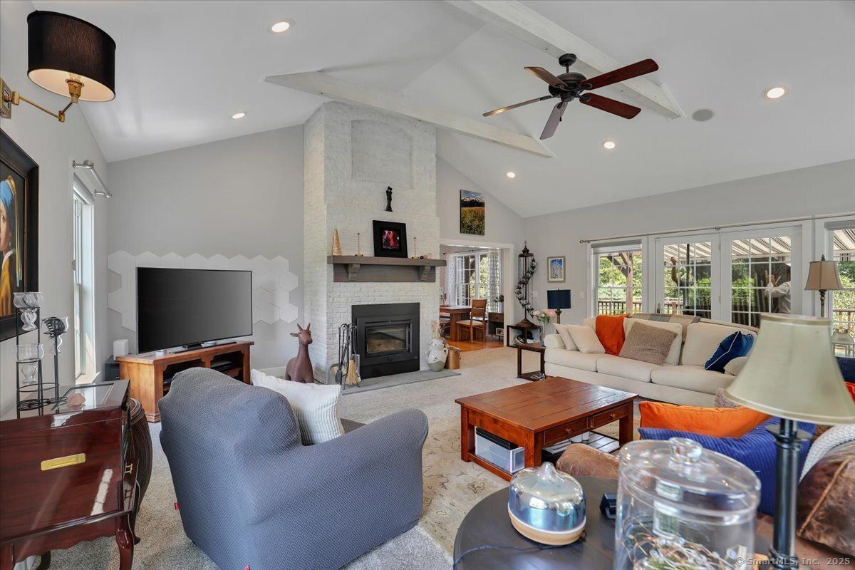 Fireplace, Interior, Living room, Recessed Lighting