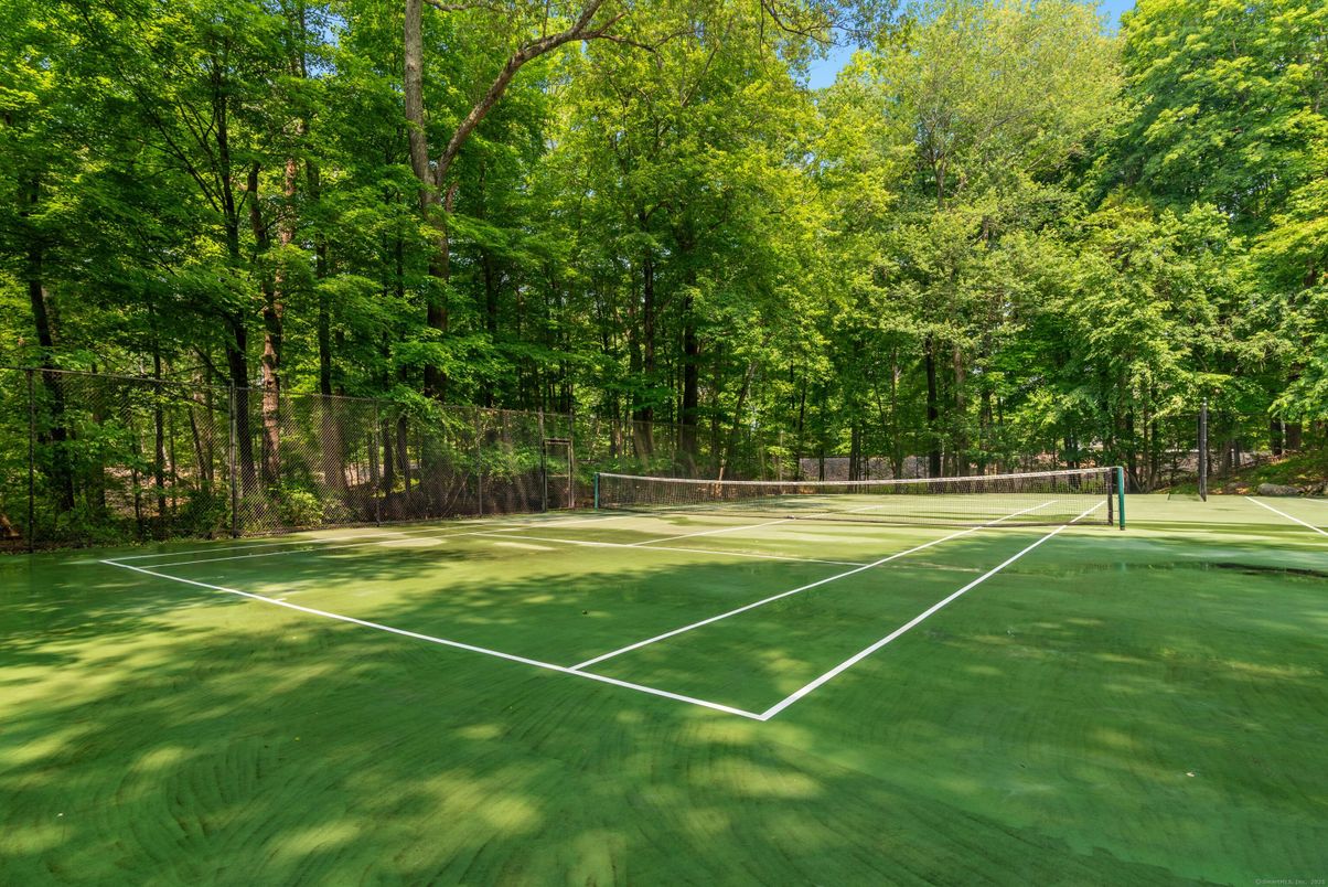 Exterior, Tennis Courts