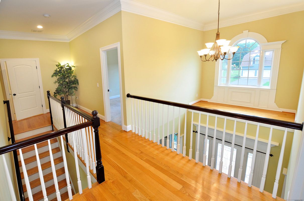 Chandelier, Interior, Recessed Lighting, Wood Texture Flooring