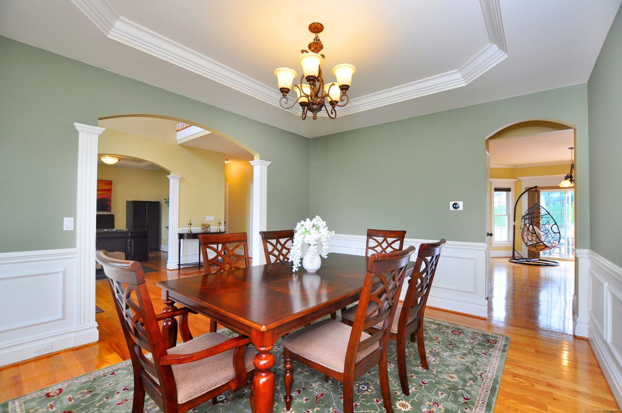 Chandelier, Dining room, Interior, Wood Texture Flooring