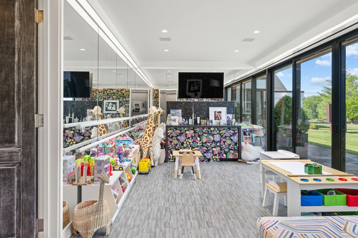 Interior, Recessed Lighting