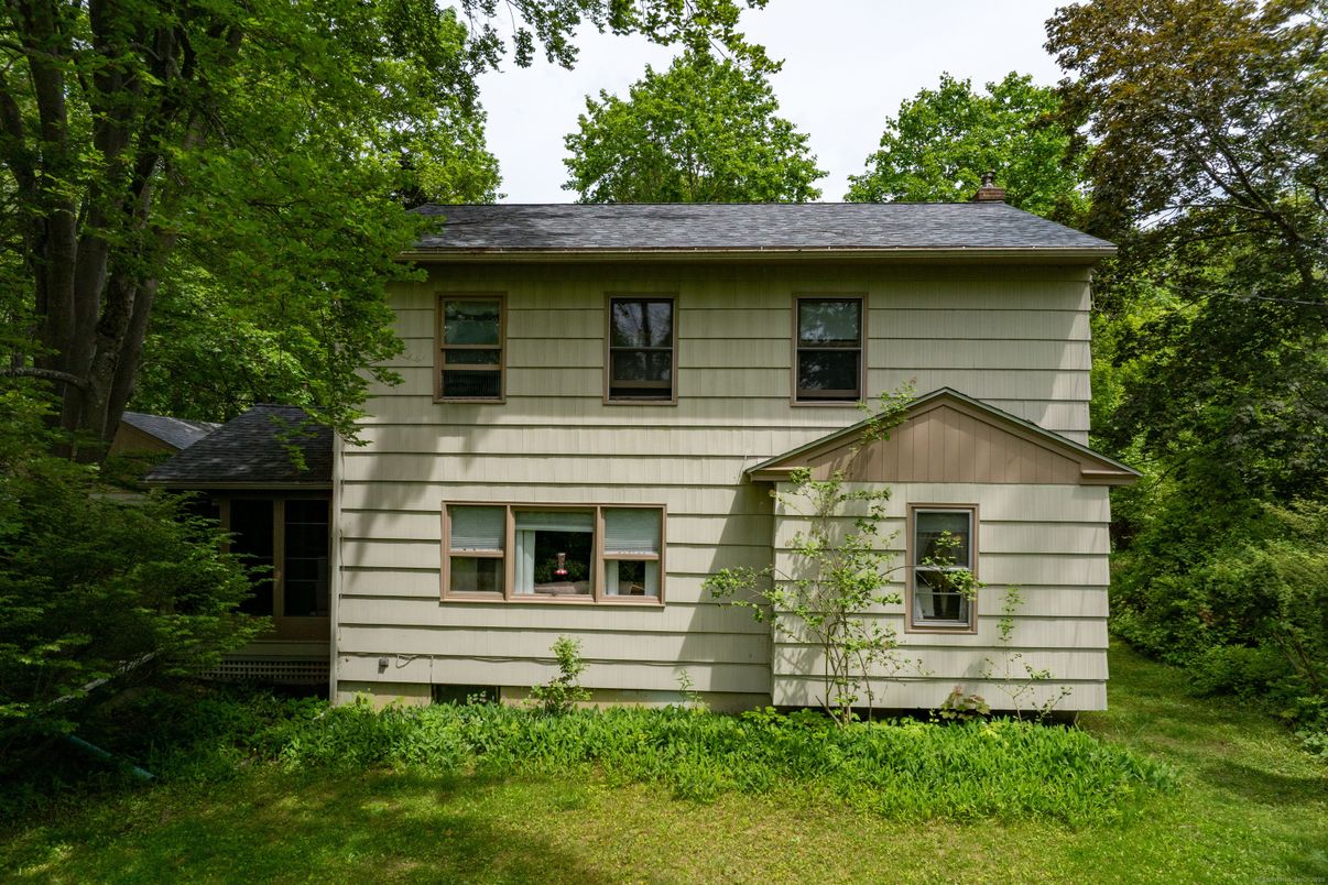 Exterior, Facade, Georgian