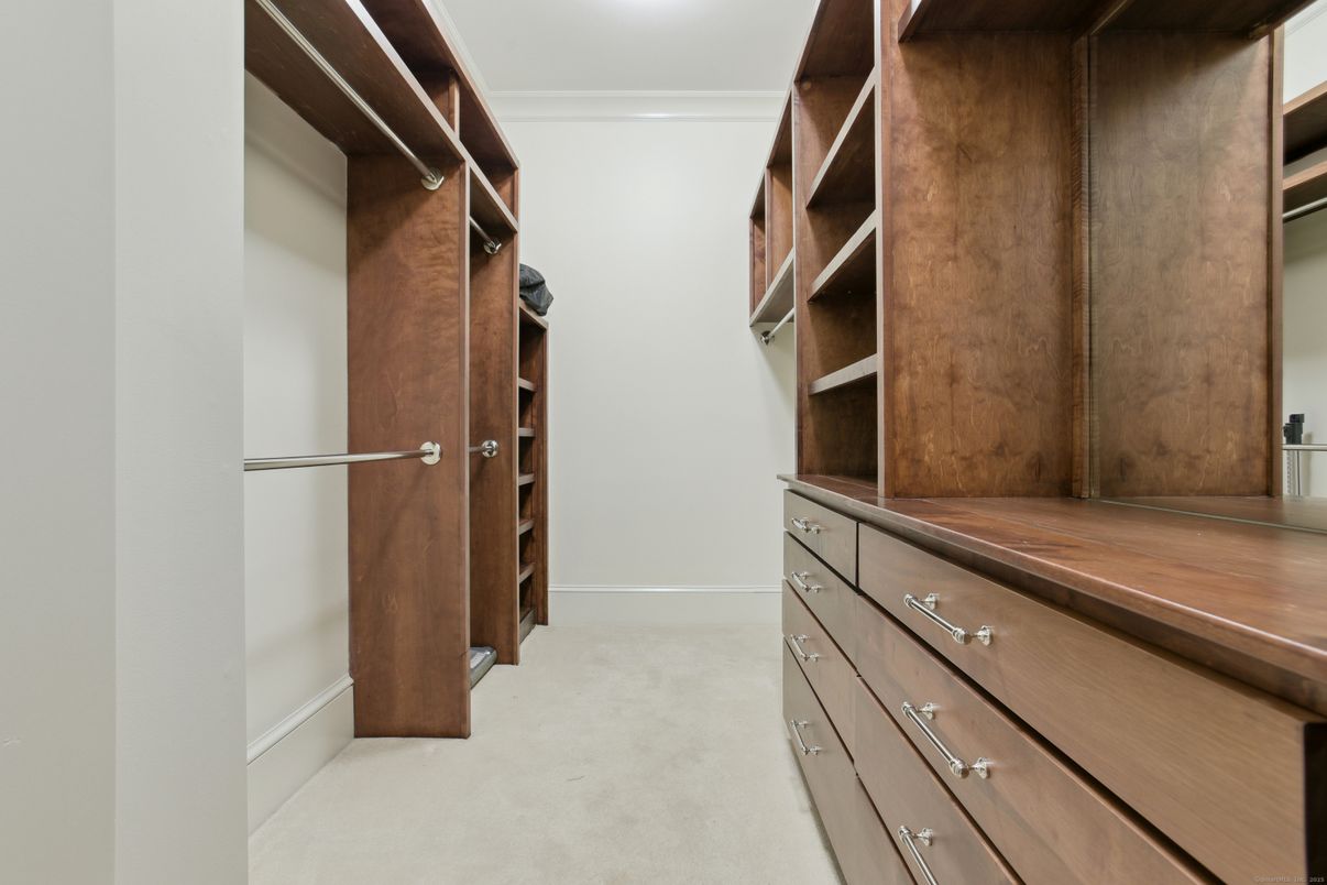 Interior, Walk-in Closets