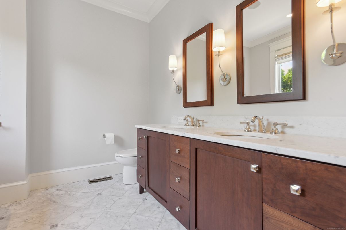 Bathroom, Dual Sink Vanities, Interior, Marble, Recessed Lighting