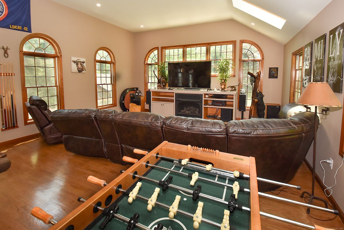 Game Room, Interior, Living room, Recessed Lighting, Wood Texture Flooring