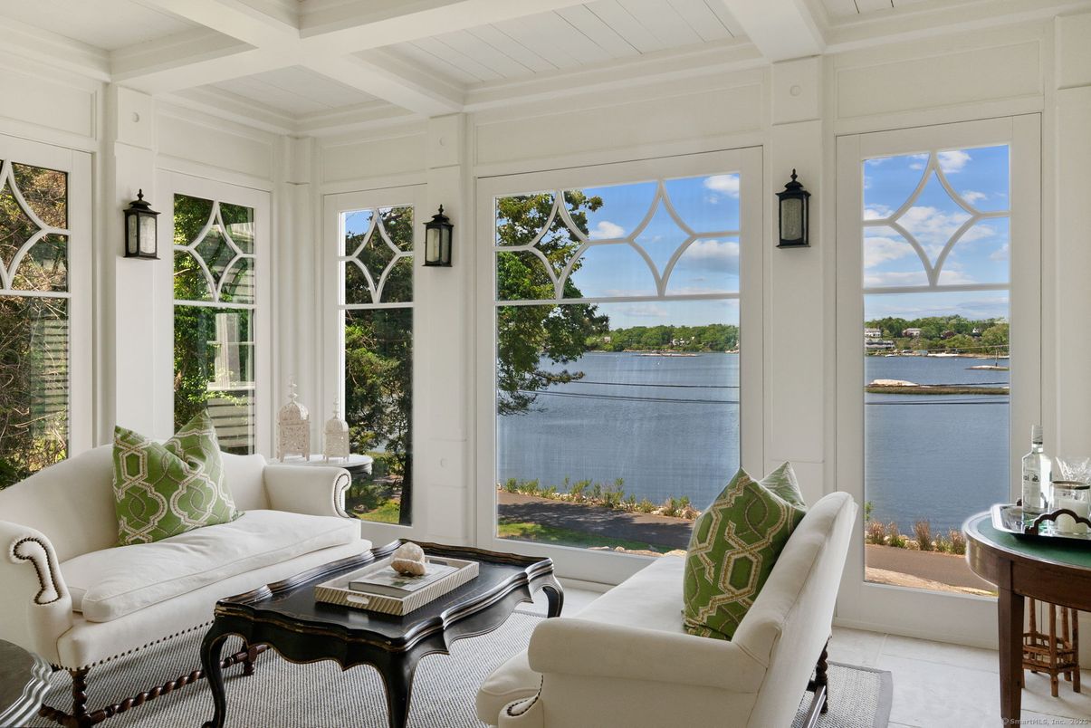 Interior, Living room, Sun Room, Water