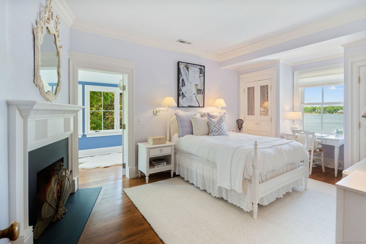 Bedroom, Fireplace, Interior, Water, Wood Texture Flooring