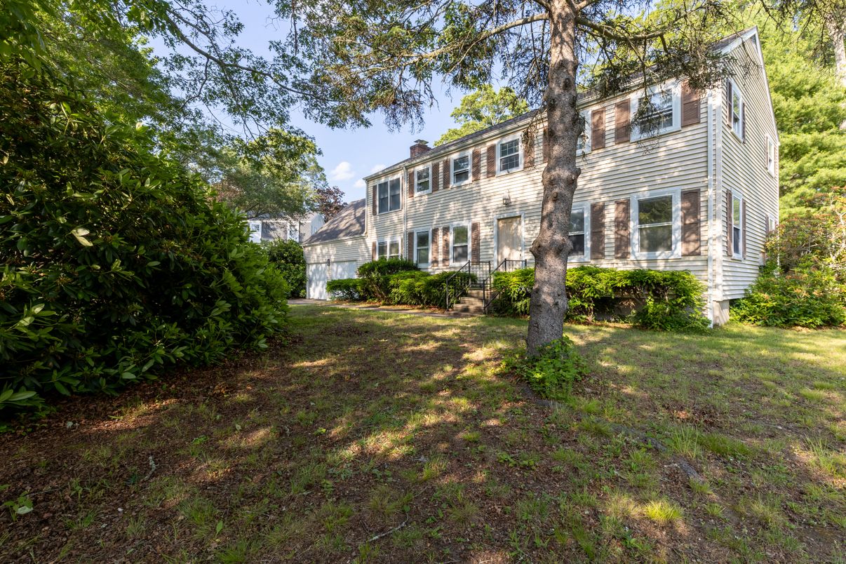 Backyard, Exterior, Facade, Georgian