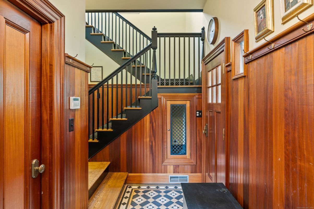 Interior, Wooden Walls