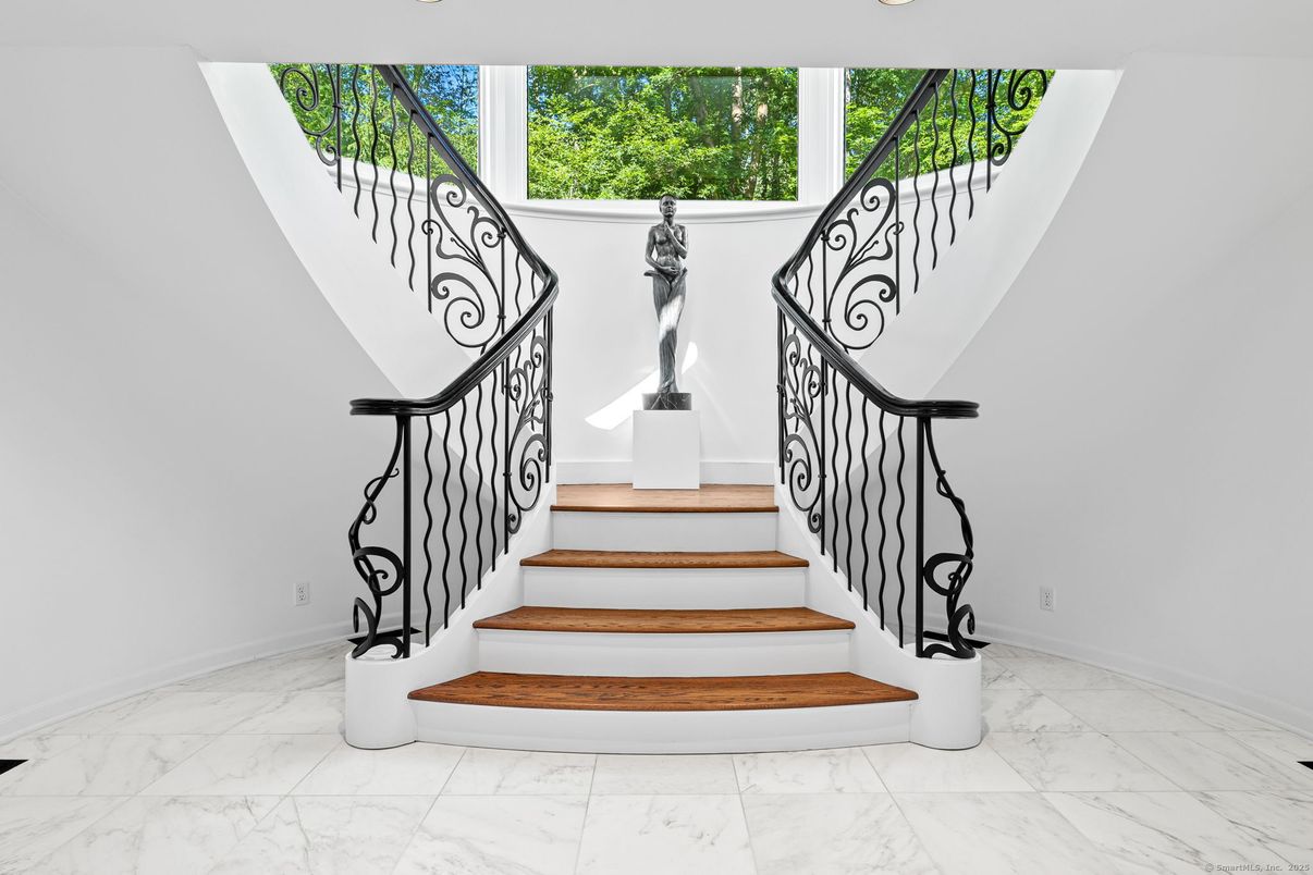 Interior, Marble