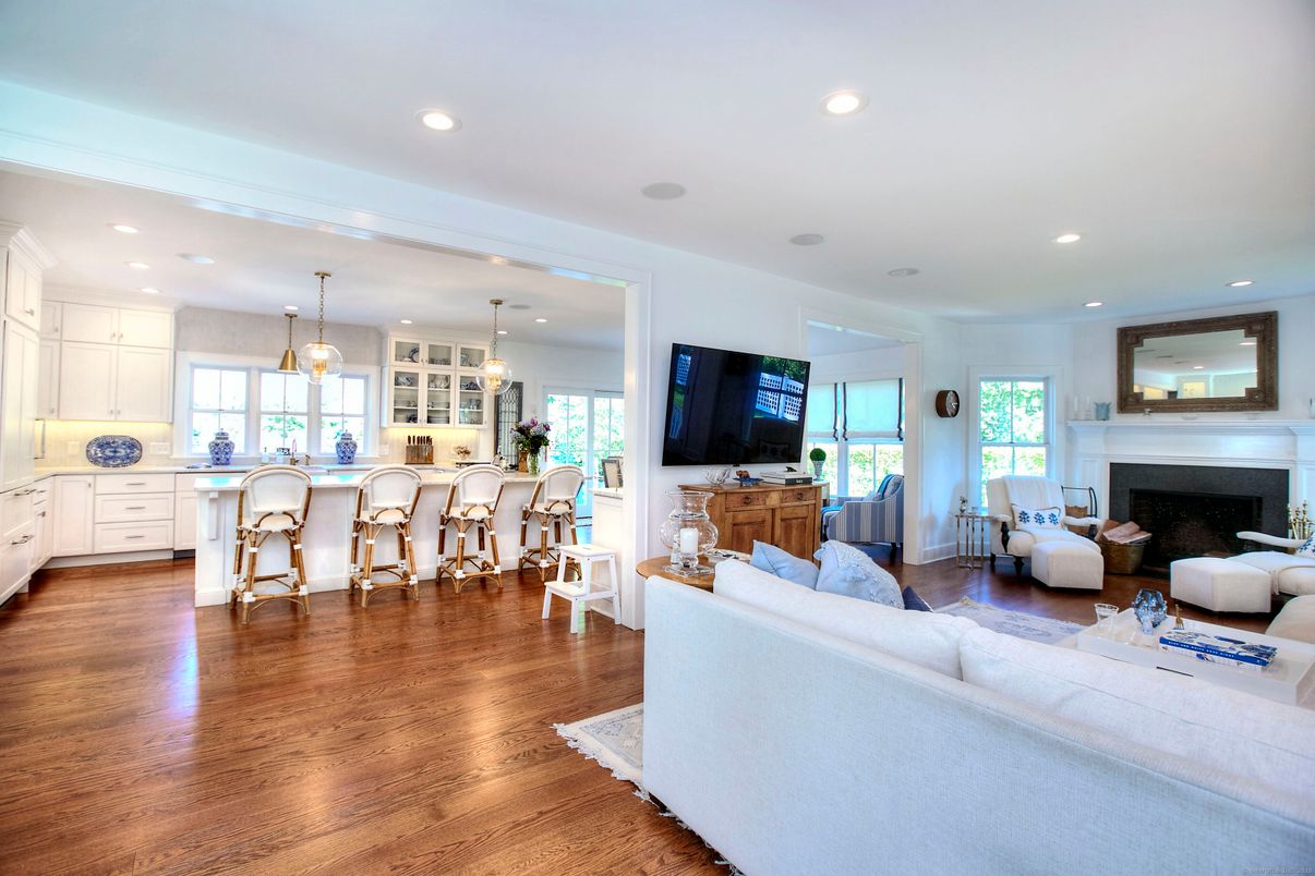 Fireplace, Interior, Kitchen, Living room, Pendant Lights, Recessed Lighting, Wood Texture Flooring