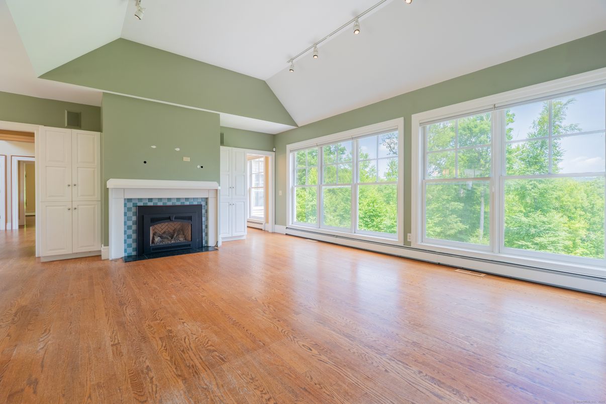 Empty room, Fireplace, Interior, Wood Texture Flooring
