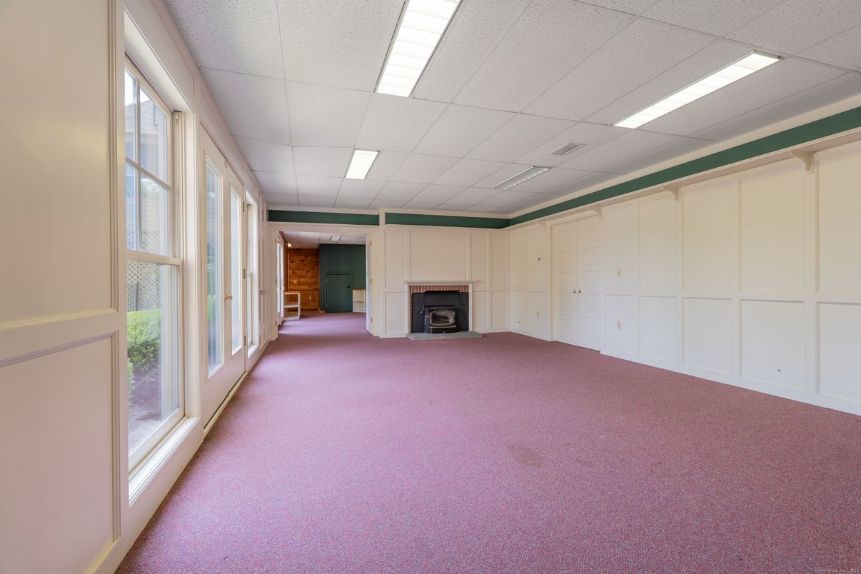 Empty room, Fireplace, Interior, Recessed Lighting