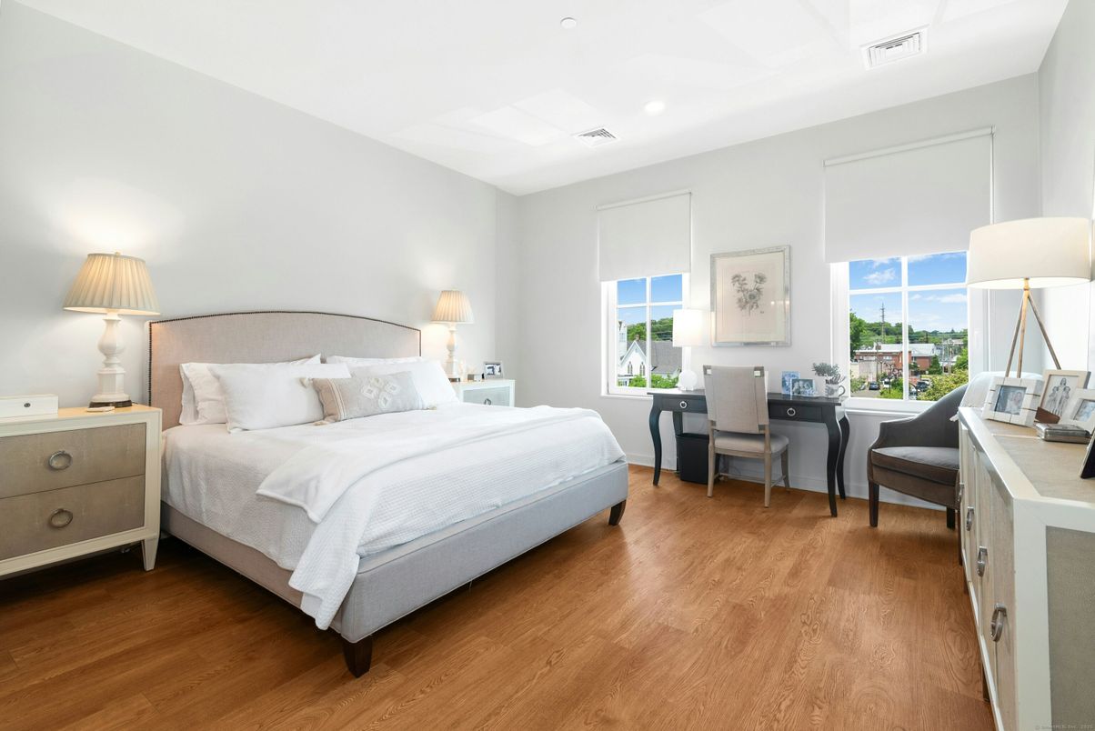 Bedroom, Home Office, Interior, Recessed Lighting, Wood Texture Flooring