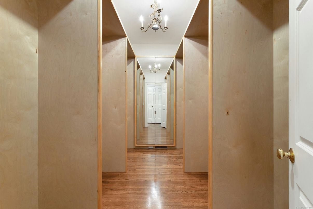 Chandelier, Interior, Wood Texture Flooring