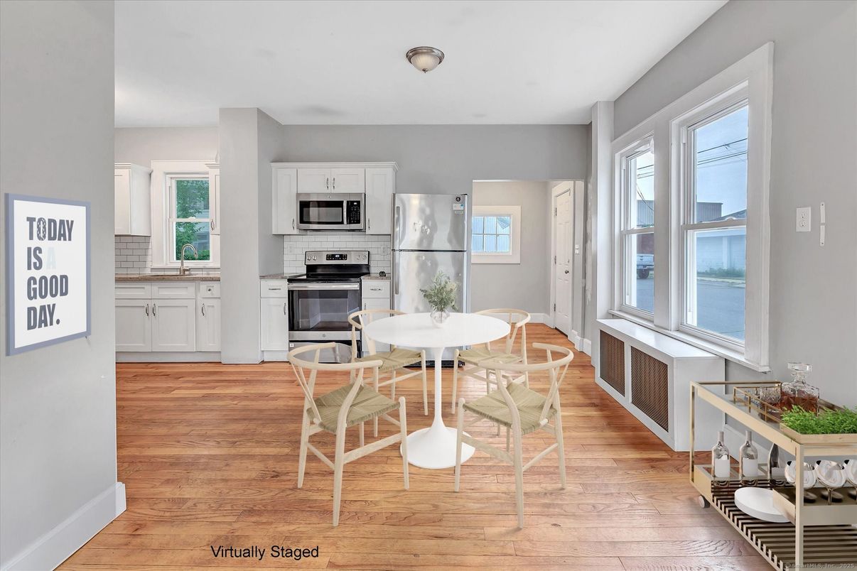 Dining room, Interior, Kitchen, Stainless Steel Appliances, Wood Texture Flooring