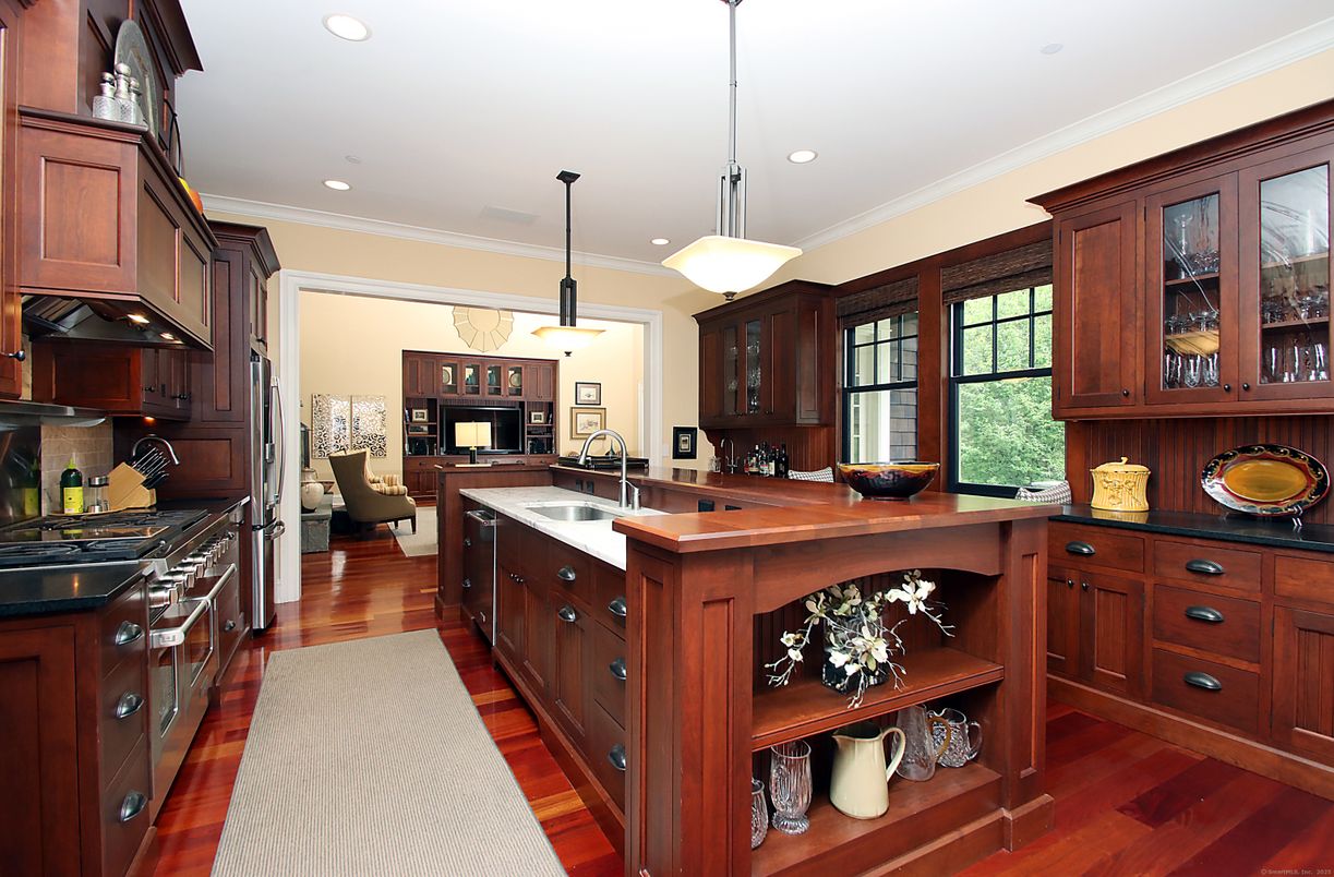 Interior, Kitchen, Pendant Lights, Recessed Lighting, Wood Texture Flooring
