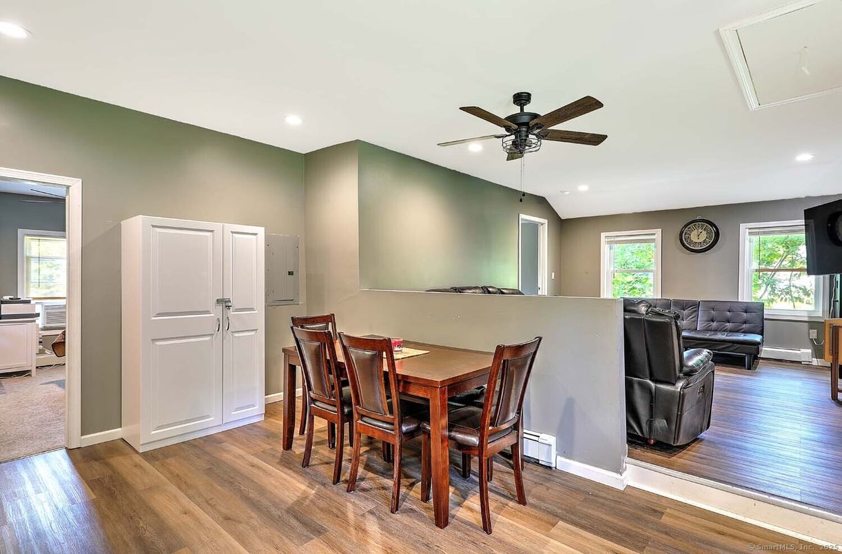Dining room, Interior, Living room, Recessed Lighting, Wood Texture Flooring