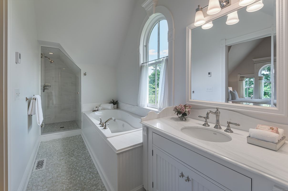 Bathroom, Dual Sink Vanities, Glass Shower, Interior