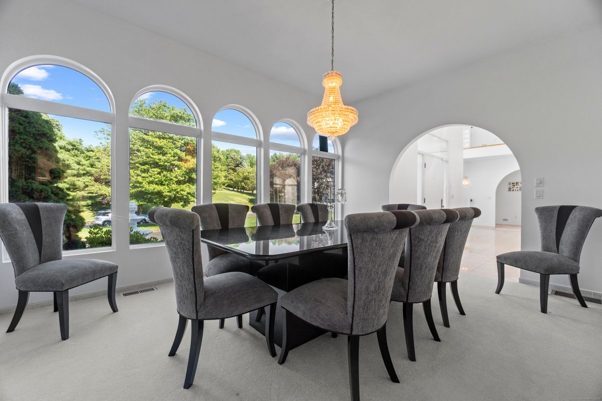 Chandelier, Dining room, Interior, Pendant Lights
