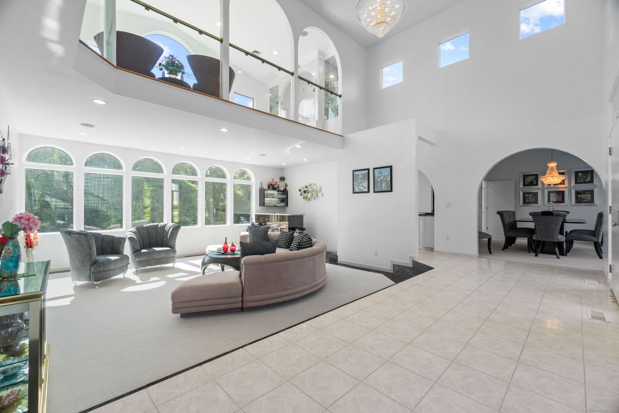 Dining room, Interior, Living room, Recessed Lighting